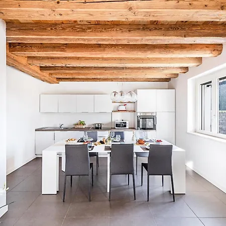 Apartment Il Fortino Padenghe sul Garda
